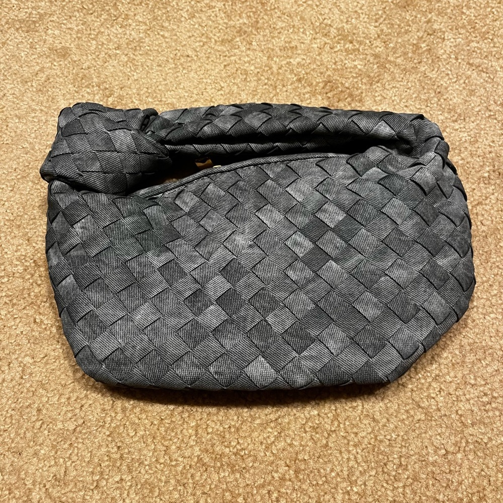 Woven fatigue green colored Women's Bag